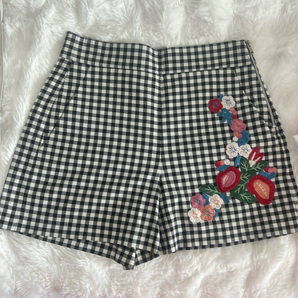 Zara woman shorts size S